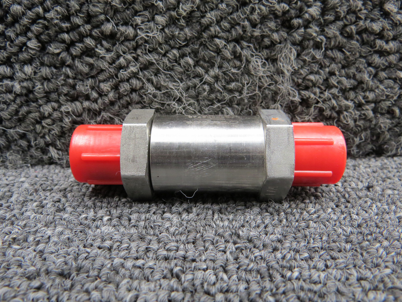 SS-6C-5 Swagelok Poppet Check Valve (PSI: 5)