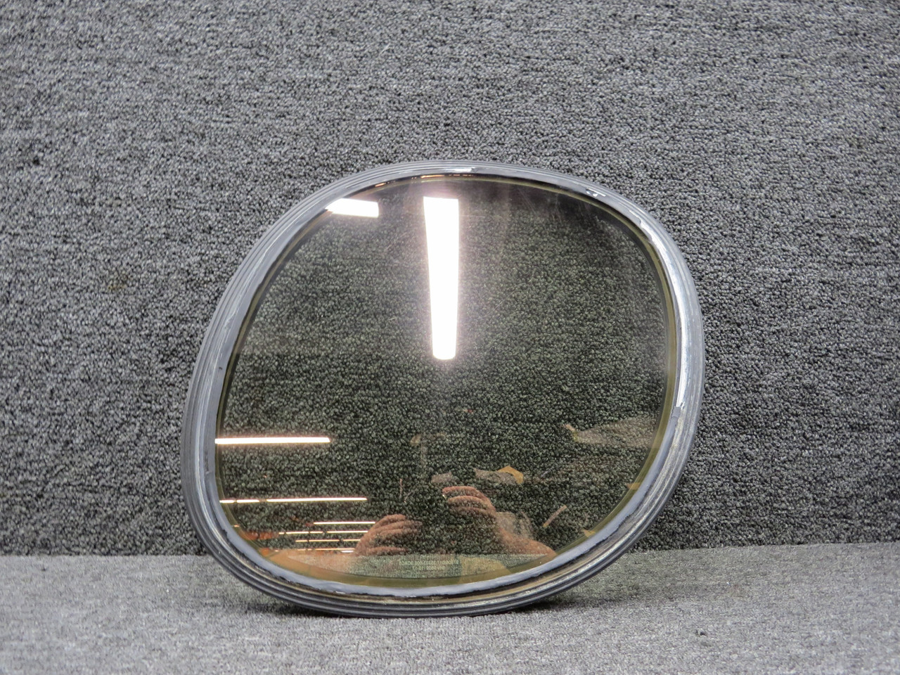 35333-002 Cirrus Vision Jet SF50 Row Two Cabin Window LH (Gold)