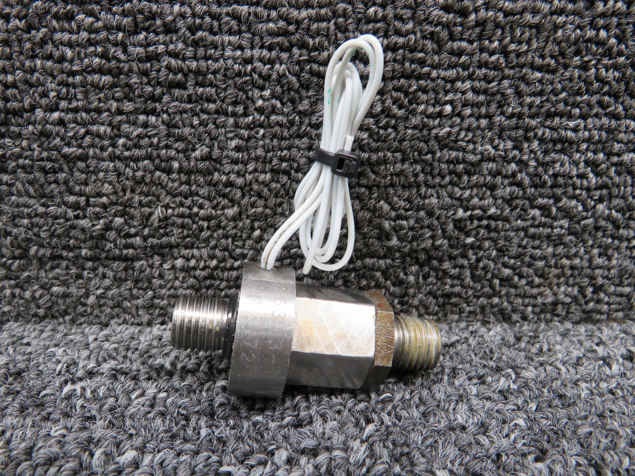 76313-1 (Alt: 9914023-1) Cessna Citation III 650 Fluid Temperature