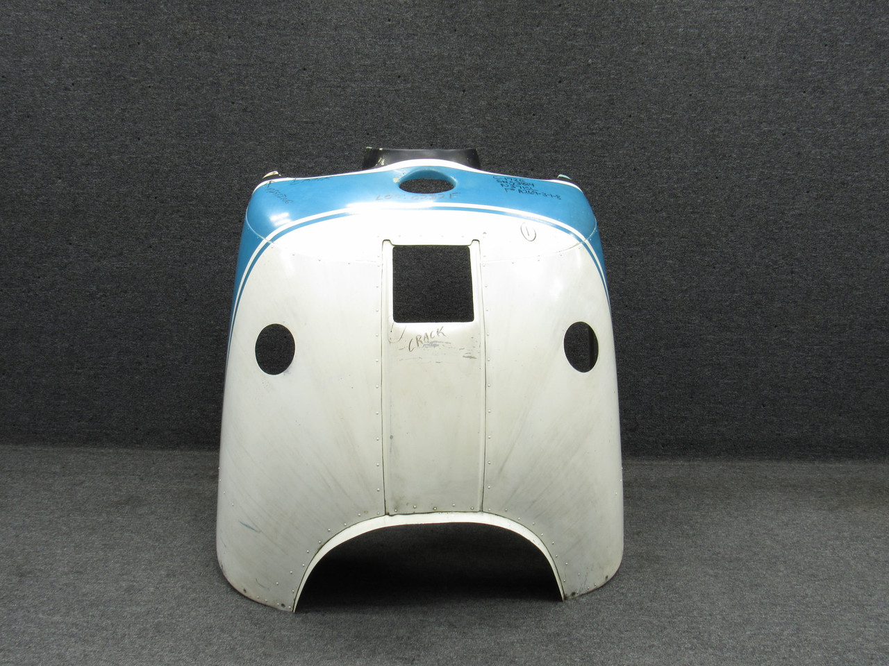 0552010-56 Cessna 172G Lower Cowl Assembly (Core)