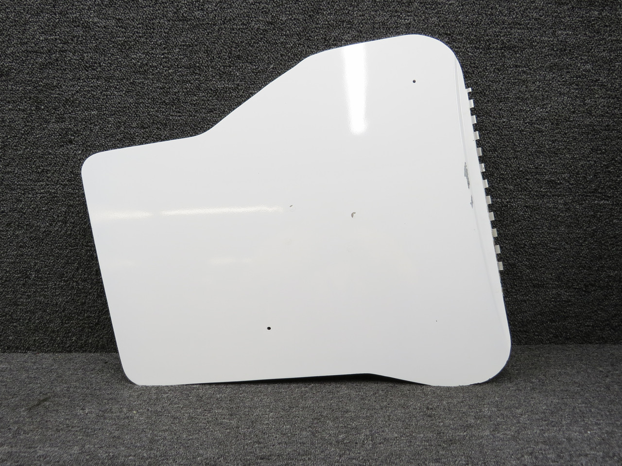 33494-003 Cirrus Vision Jet SF50 Nose Landing Gear Door LH (Core)