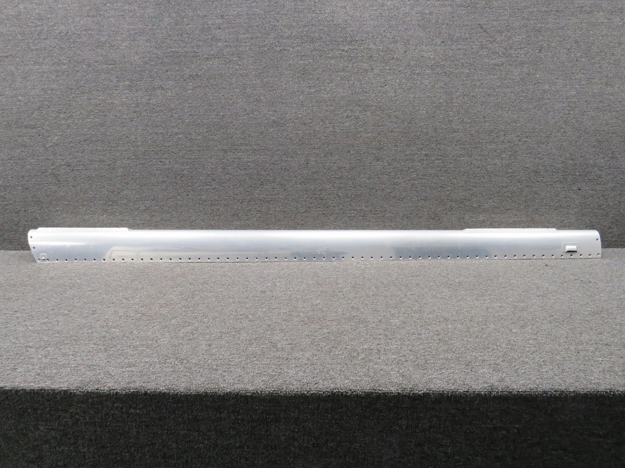 6214423-411 (Fso: 6214423-467) Citation III Leading Edge Center