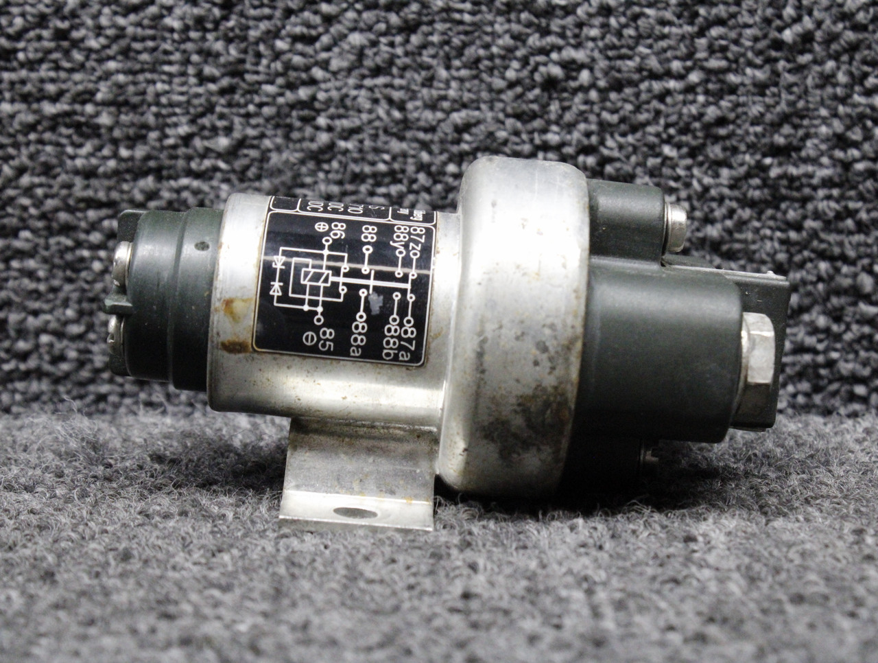 26.57.710 Kissling Relay (Amps: 300, Volts: 24, 28)