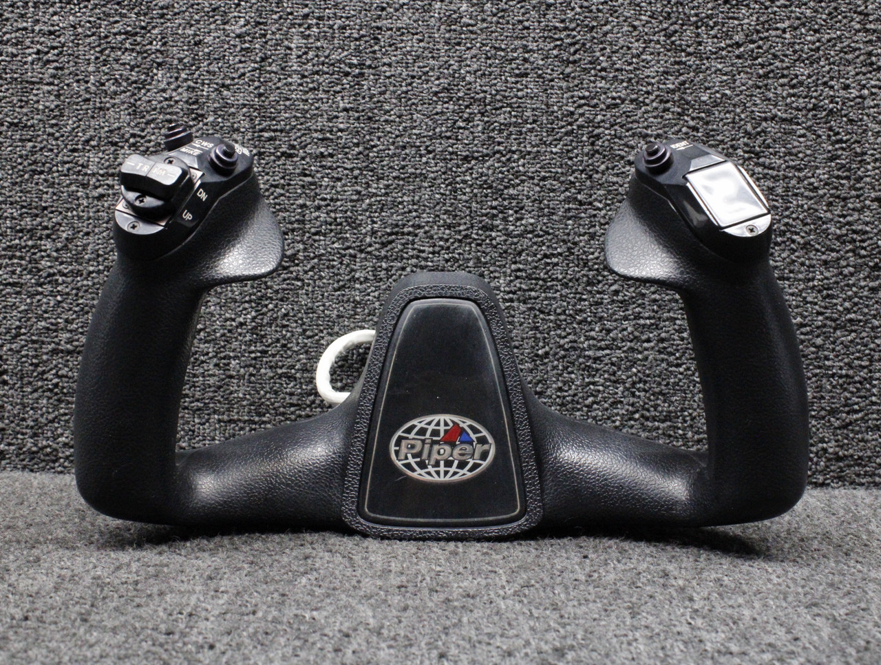 100572-005 Piper PA46-500TP Pilot Control Wheel Assembly with Switches