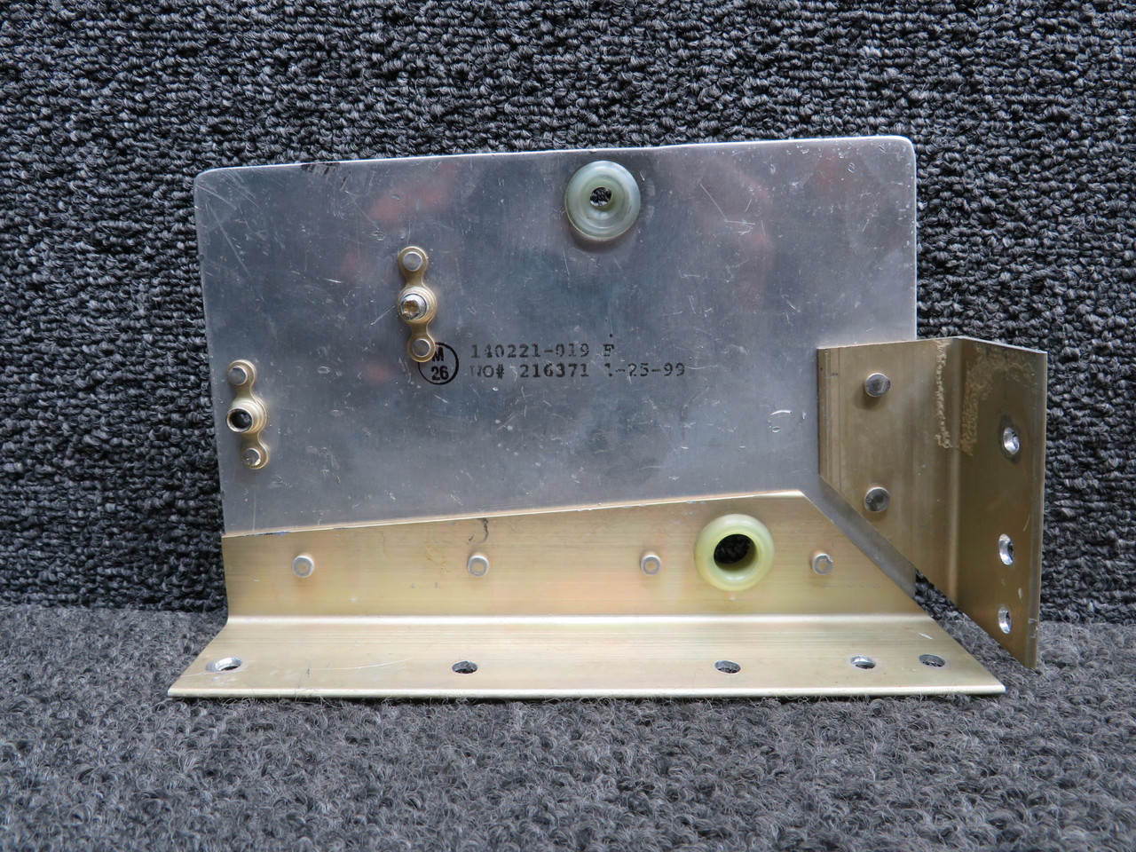 140221-019, 140221-017 Mooney M20R Aft Seat Adjust Bracket Inbd RH