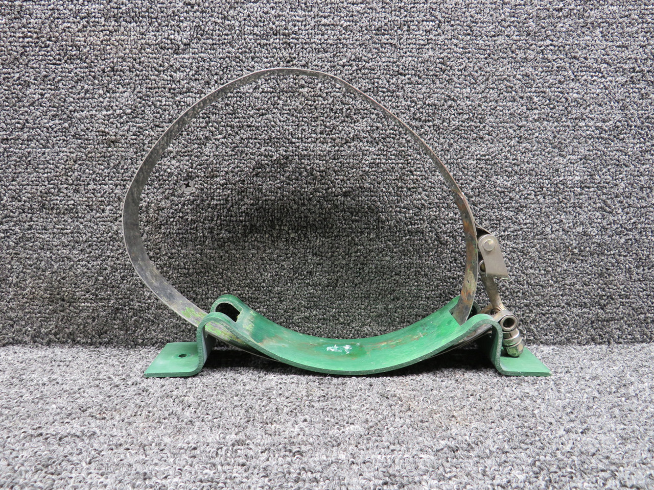 450-88-738W (Alt: C166007-0108) Eaton Oxygen Clamp