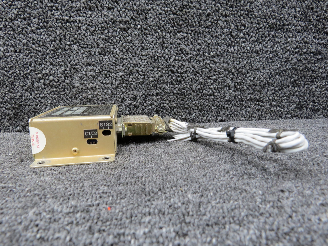 AA34-300 Northern Airborne Universal Radio Interface with Mods (14