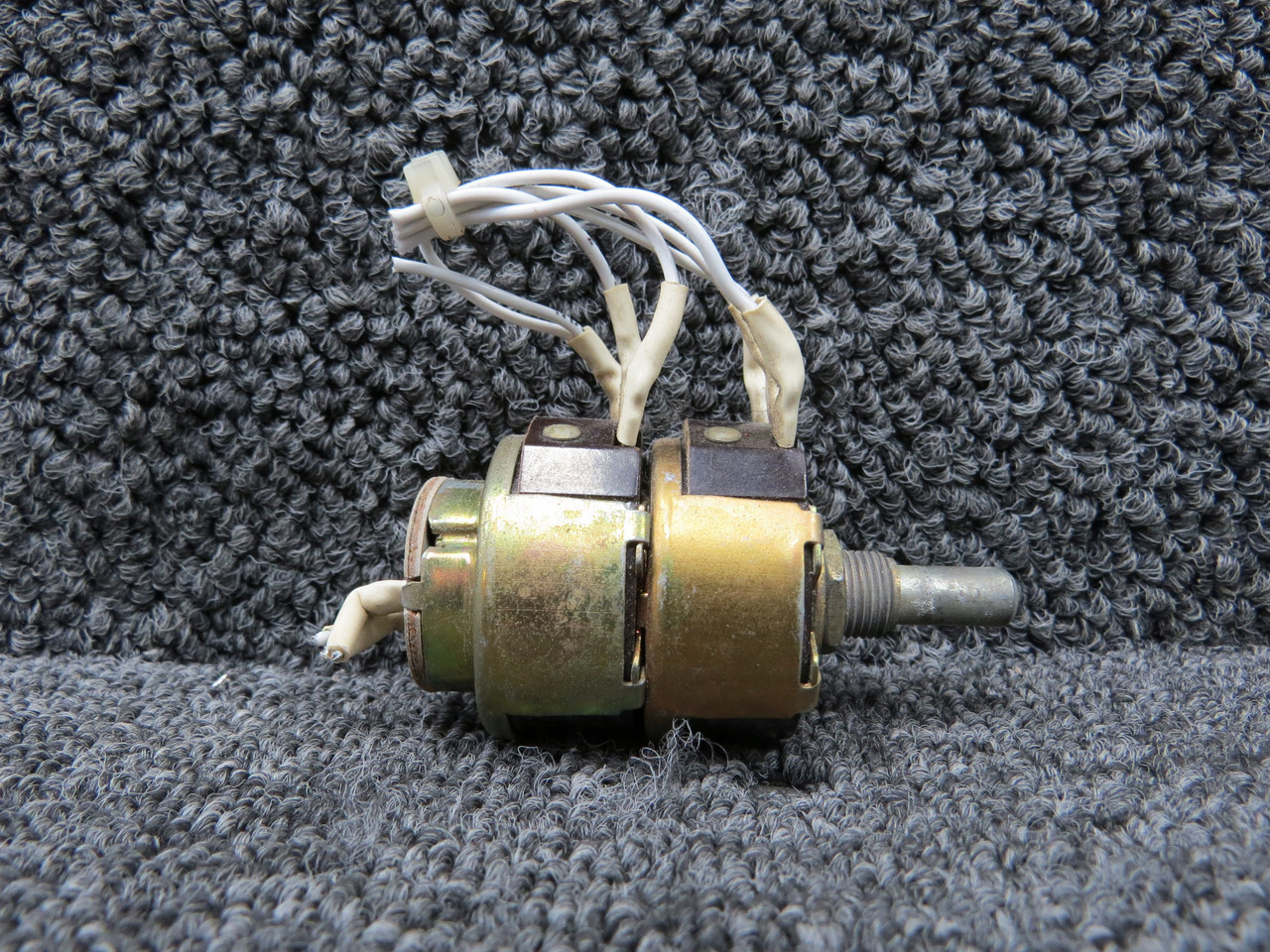 RCR32G820JM, RCR32G102JM Bell 206B Resistor Set