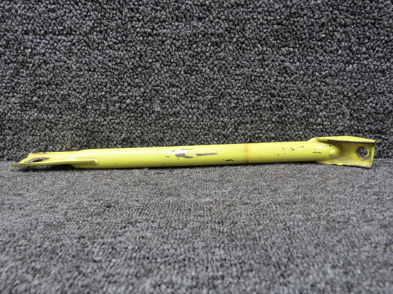 206-062-101-014 Bell 206B Rolls-Royce 250-C20B Forward Engine Mount Leg RH