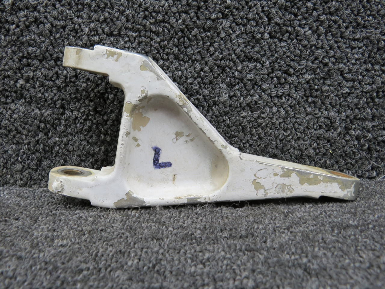 45318-000 (Use: 106672-802) Piper PA-31T Lower Nose Gear Torque Link