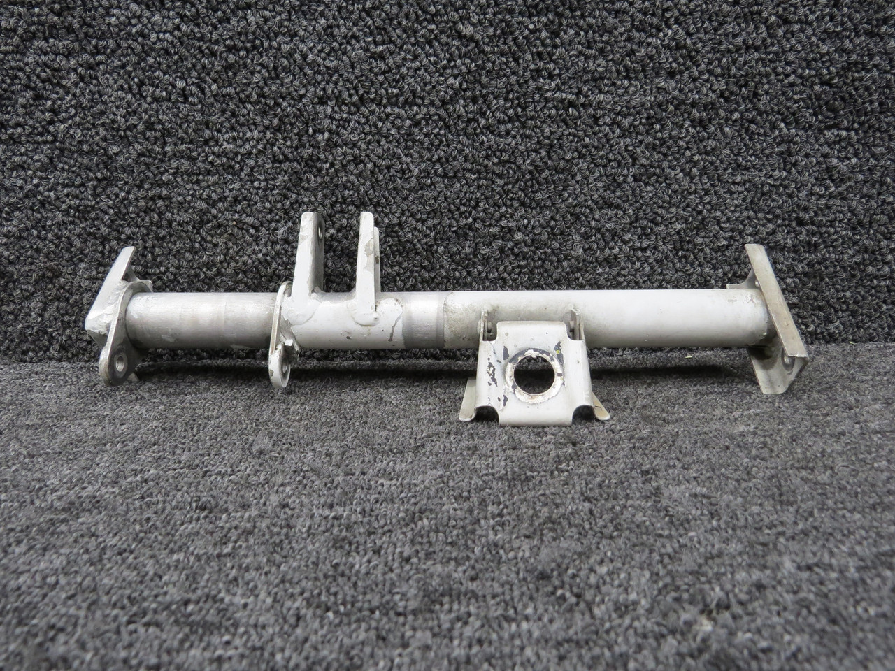 41770-000 Piper PA-31T Nose Landing Gear Idler Link Support