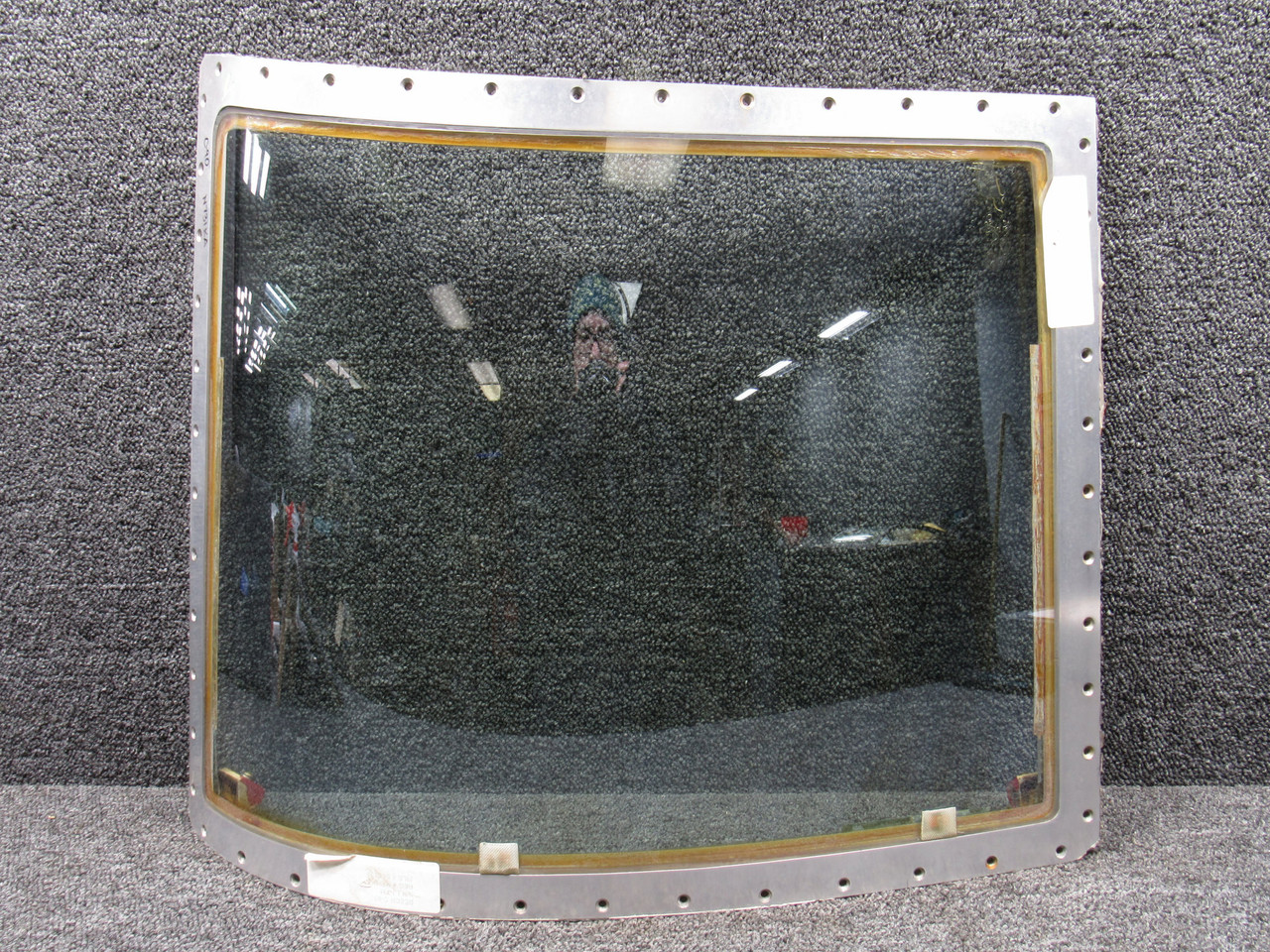 50-420069-30 Windshield Assembly – Pressurized