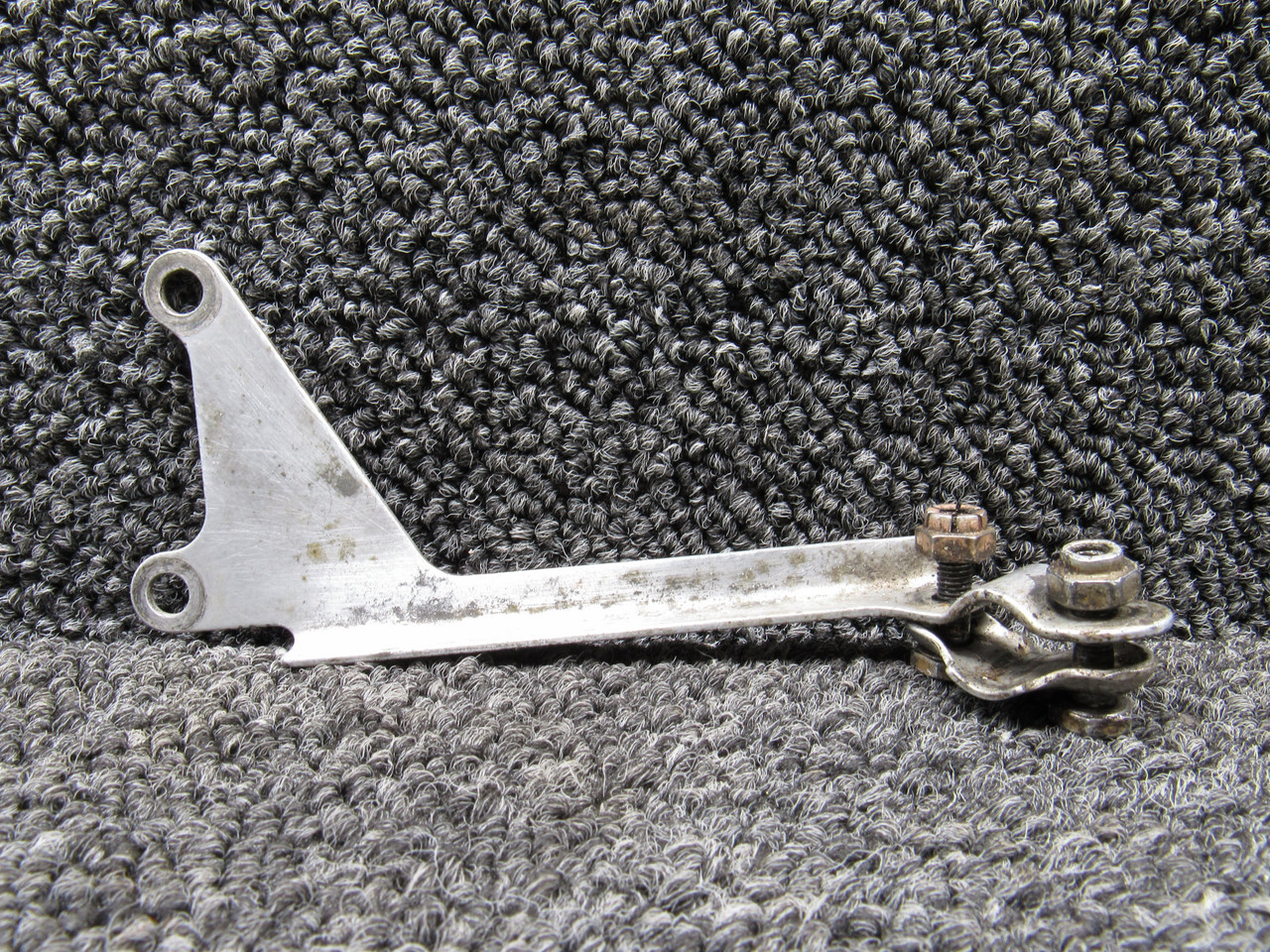 0456010-1 Cessna 152 Throttle Control Bracket Assembly