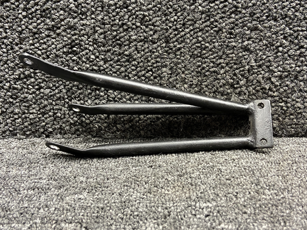 89710-002 Lycoming LO-360-A1H6 Propeller Governor Mounting Bracket