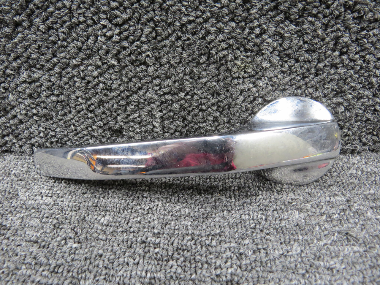 1211249-2 (Cast: 0517006-2C) Cessna 177RG Interior Cabin Door Handle