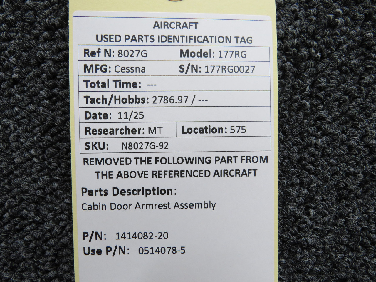 1414082-20 (Use PN: 0514078-5) Cessna 177RG Cabin Door Armrest