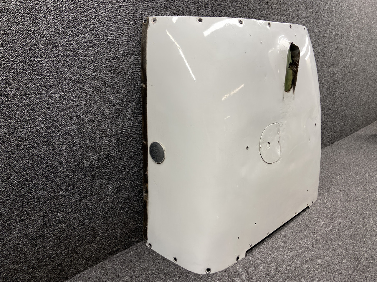 86207-053 (Use: 86207-853) Piper PA44-180 Lower Engine Cowling Assembly LH