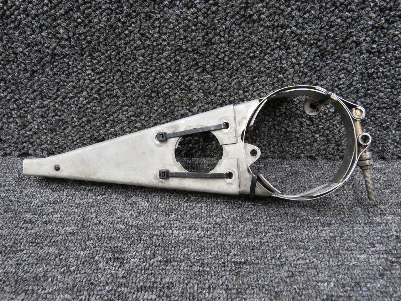 1750027-3 Lycoming IO-360-A1B6 Prop Governor Control Bracket Assembly