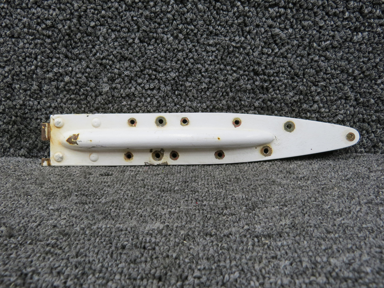 0511238-1 Cessna 172B Upper Cabin Door Hinge Half LH