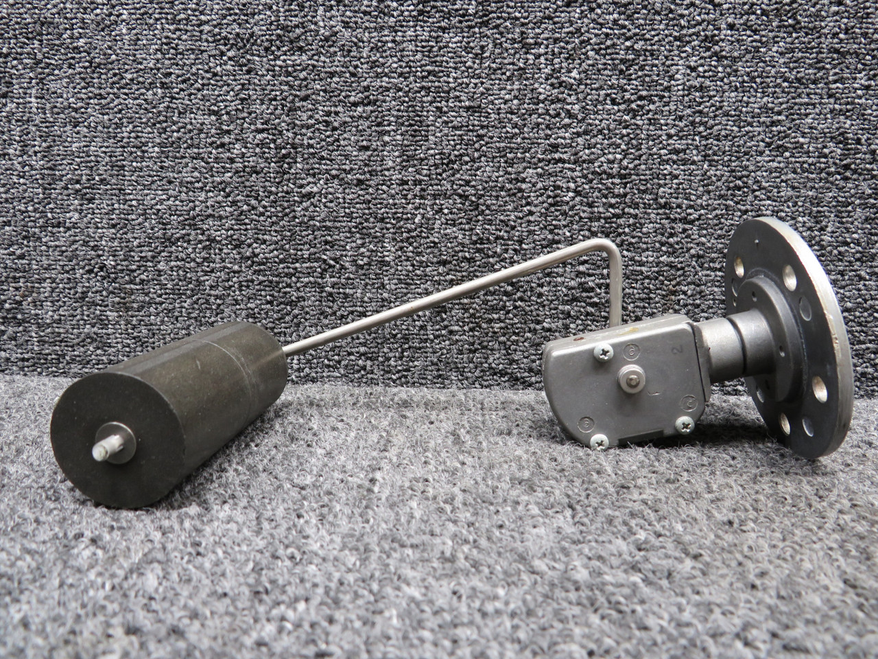 PS10013-6 (Alt: 7740-41) Piper PA34-220T Fuel Level Transmitter