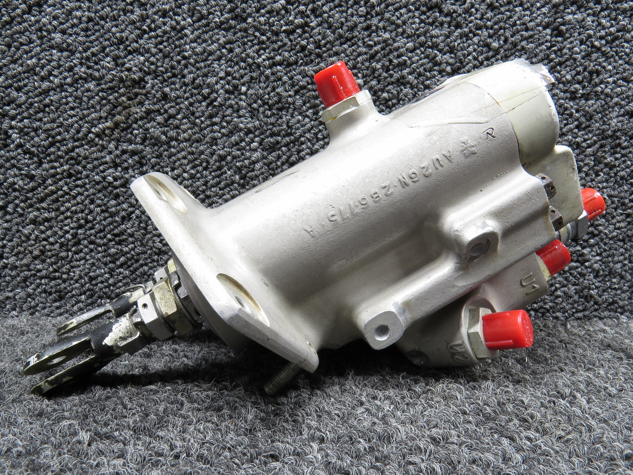 285709 Dassault Main Gear Dual Brake Valve (Core)