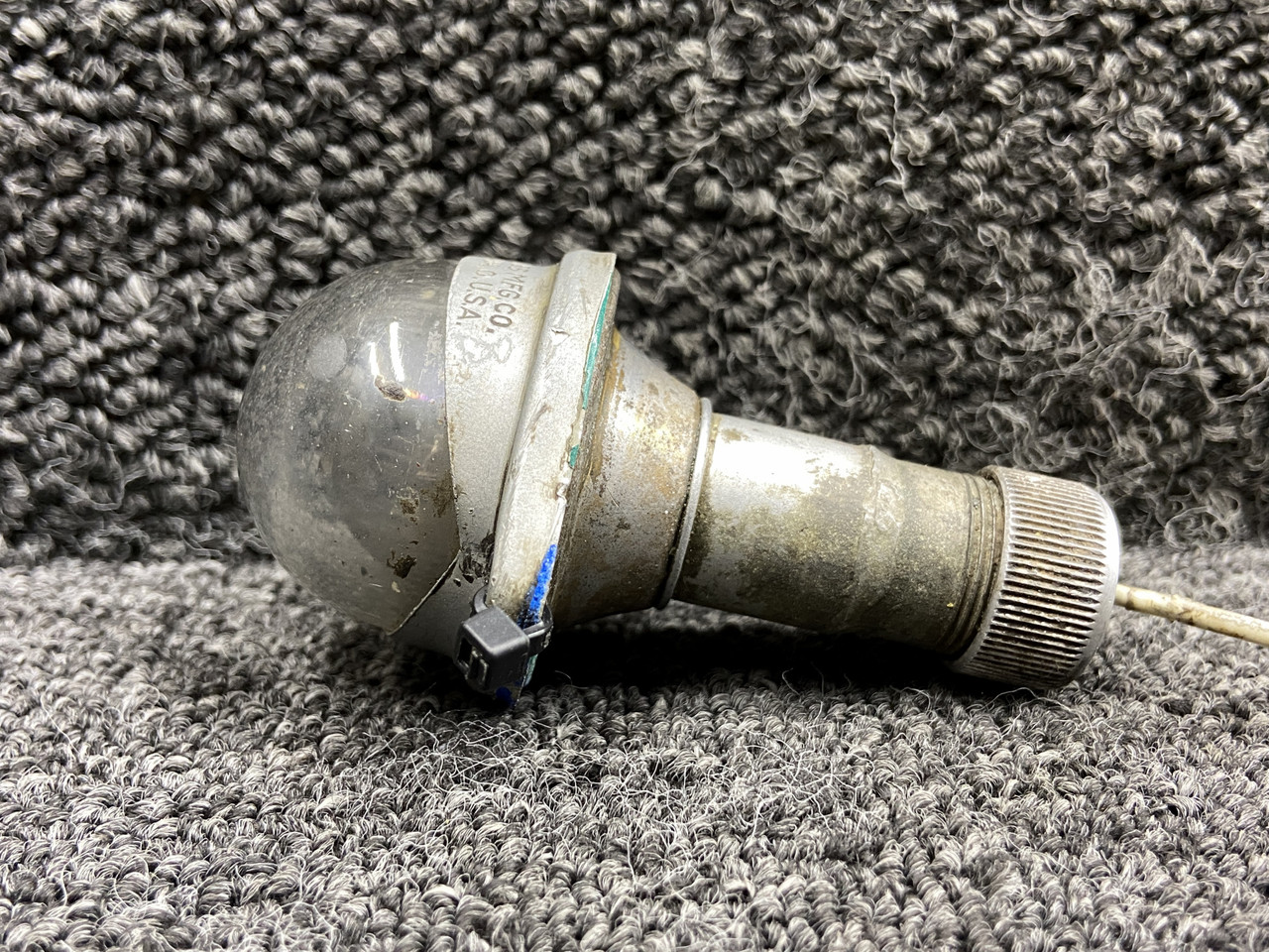 472-667 (Use: 472-736) Piper PA24-250 Stinger Tailcone Light Assembly