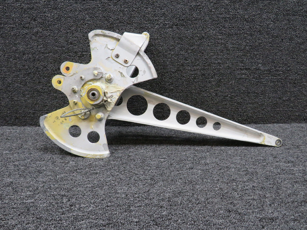 6565028-5 Cessna Citation S550 Inboard Inner Flap Bellcrank Assembly LH