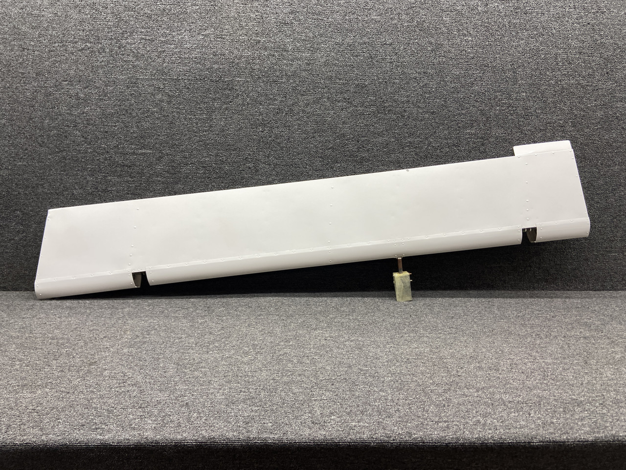 20234-001 (Use: 20234-043) Piper PA24-250 Aileron Assembly RH