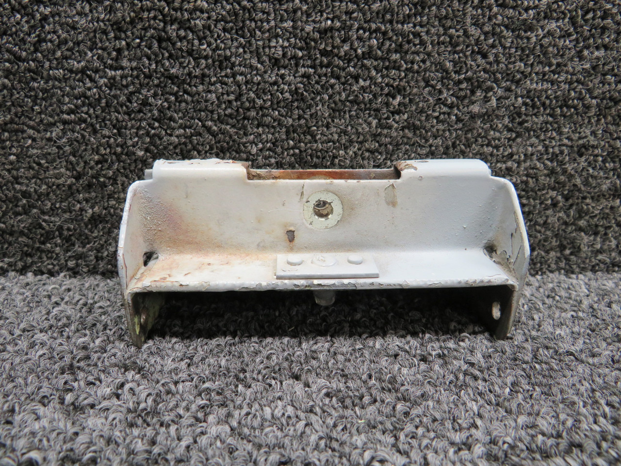 Beechcraft King Air C90 Inboard Aileron Hinge Assembly