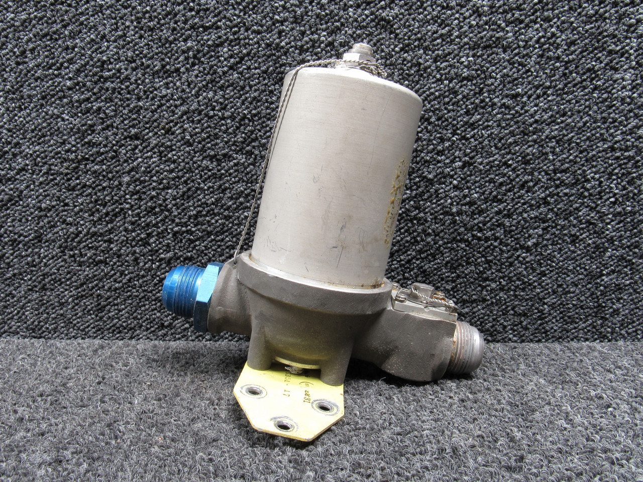 9912015-1 Cessna 501 Fuel Filter Assembly LH or RH