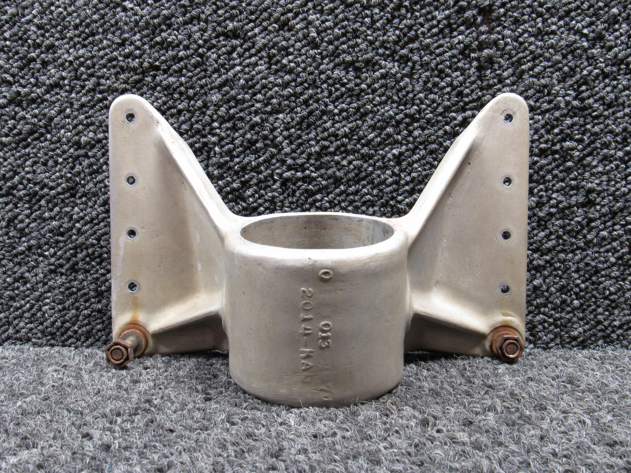 ニックネーム 0543013-1 (Cast: 0543013-497) Cessna 172 Upper Nose Gear Fitting Unit