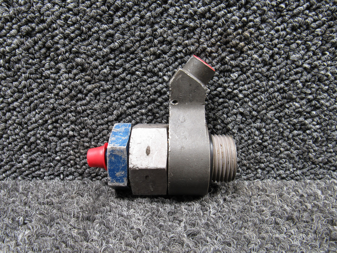 Dehavilland DHC-7-102 Oil Pressure Manifold Assembly