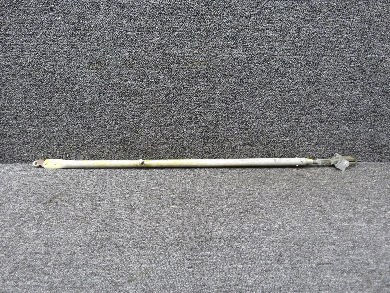 754-213 Piper PA-23-150 Cabin Door Latch Tube Assembly