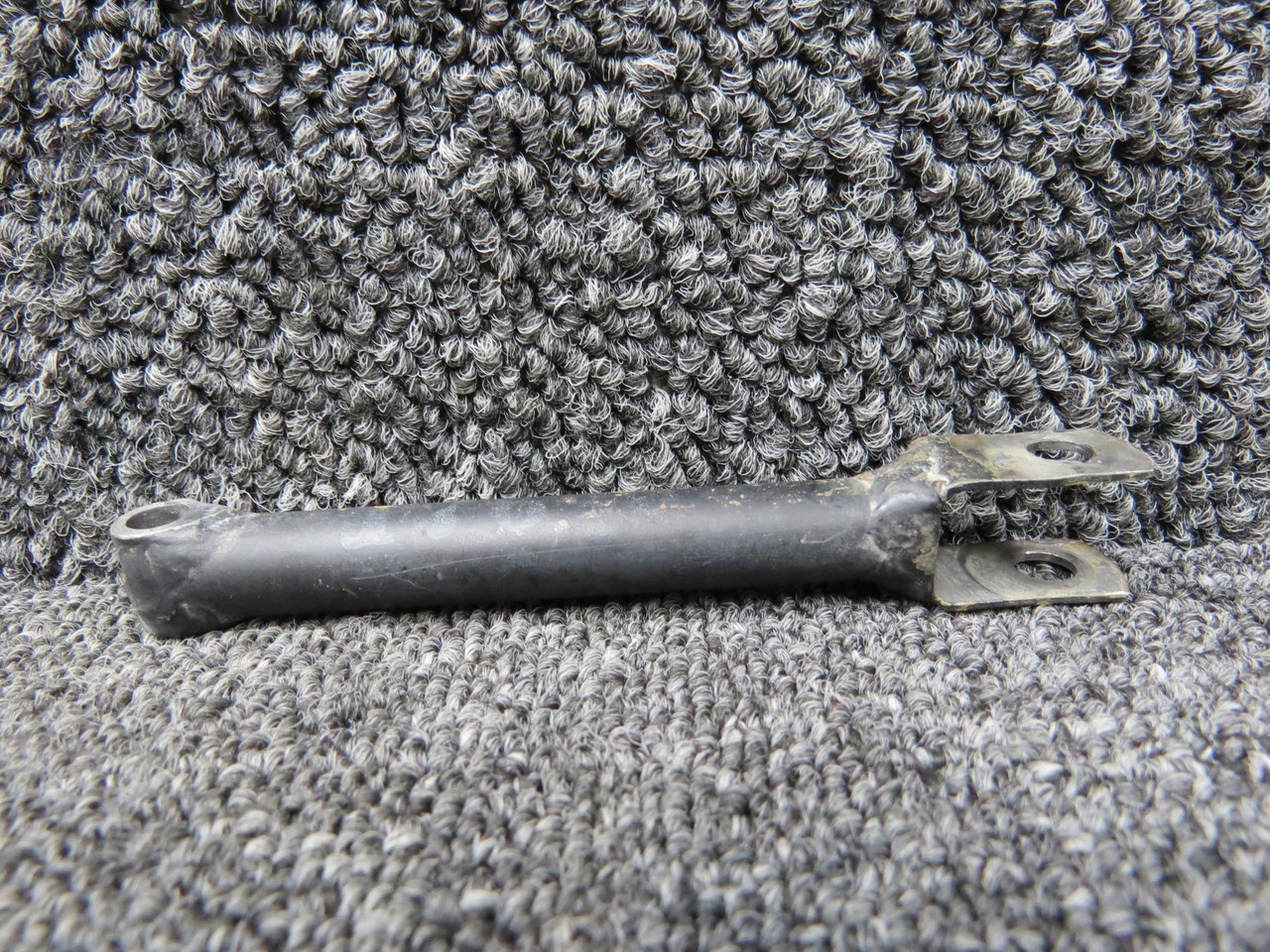 17645-000 Piper PA-23-150 Nose Gear Down Lock Link for Sale