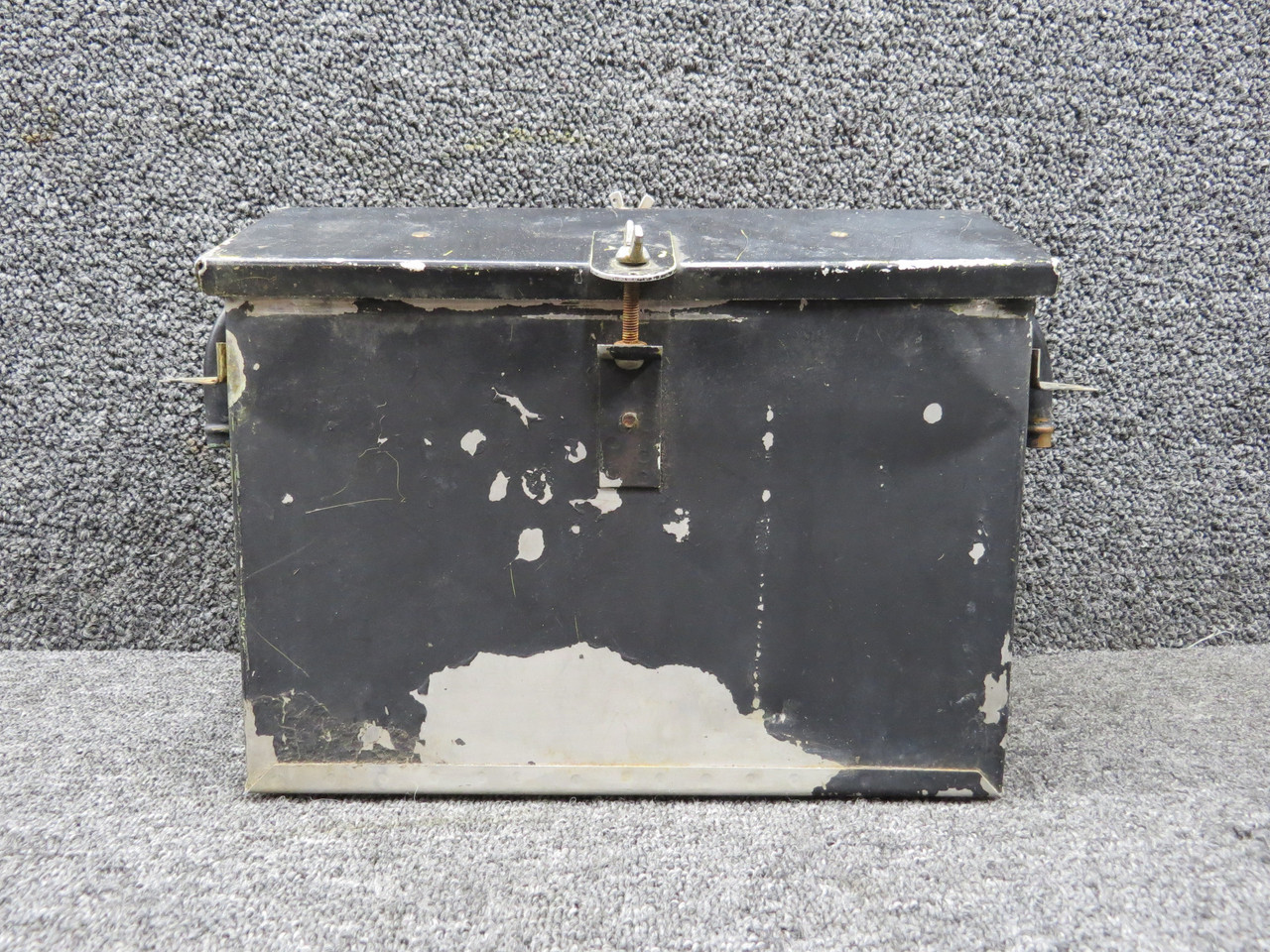 17564-000, 17566-000 Piper PA-23-150 Battery Box Assembly with Lid
