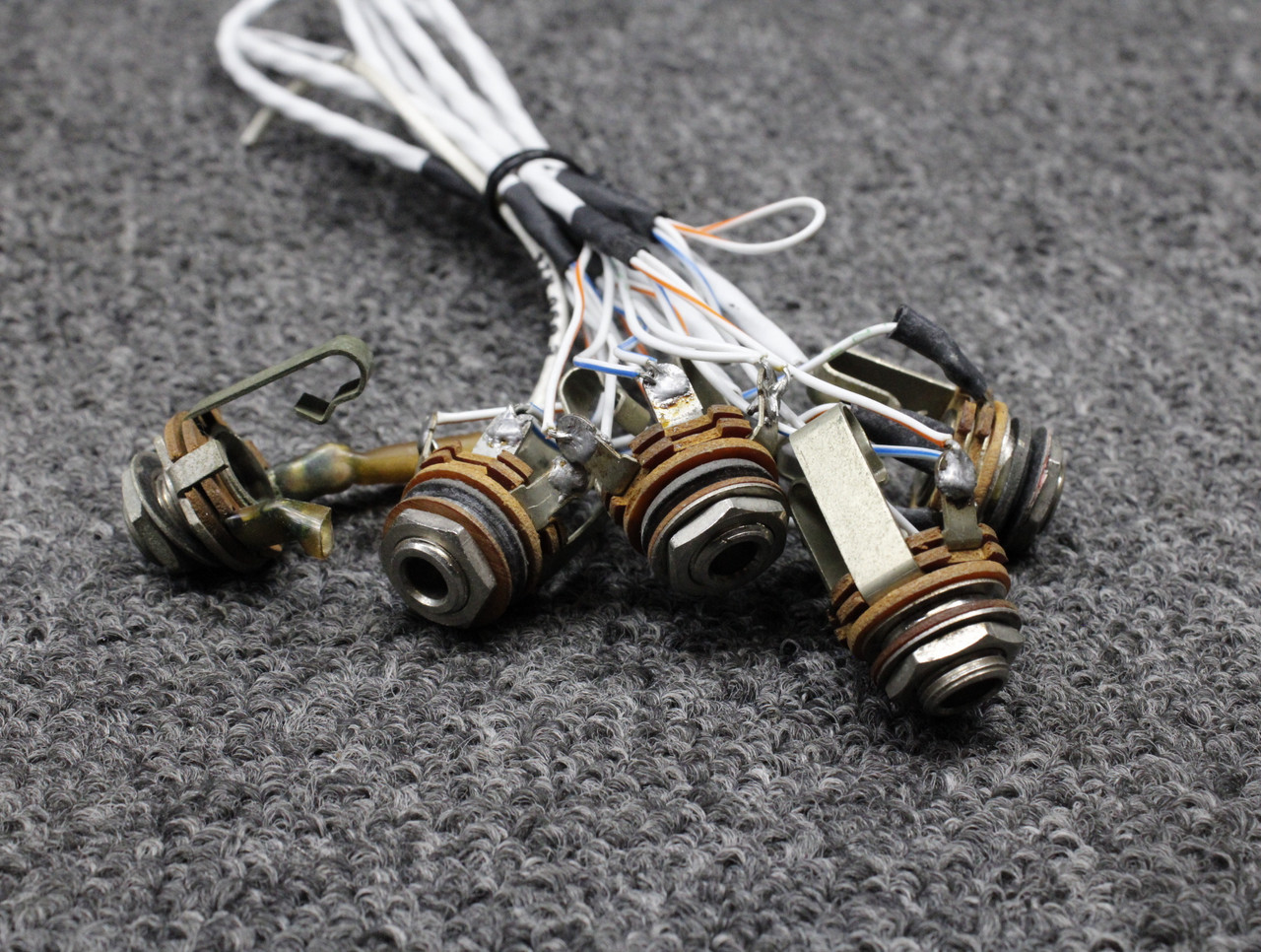 S1102-1 Cessna 310L Set of 13 Audio Jacks