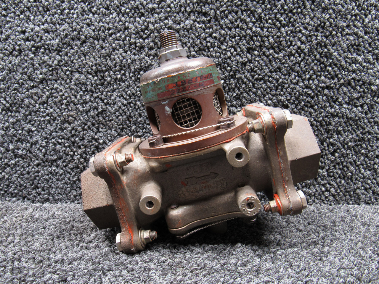 38E59-1D Bendix Regulator Relief Valve Assy