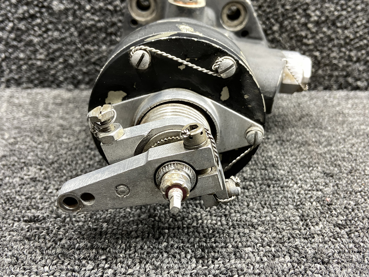 210444 Continental IO-470-VO Woodward Propeller Governor Assembly