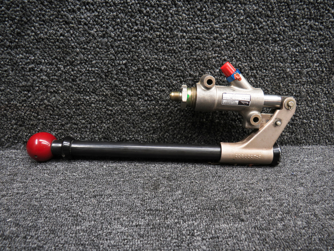 1280114-1 Cessna 210L Emergency Gear Hand Pump Assembly (Core)