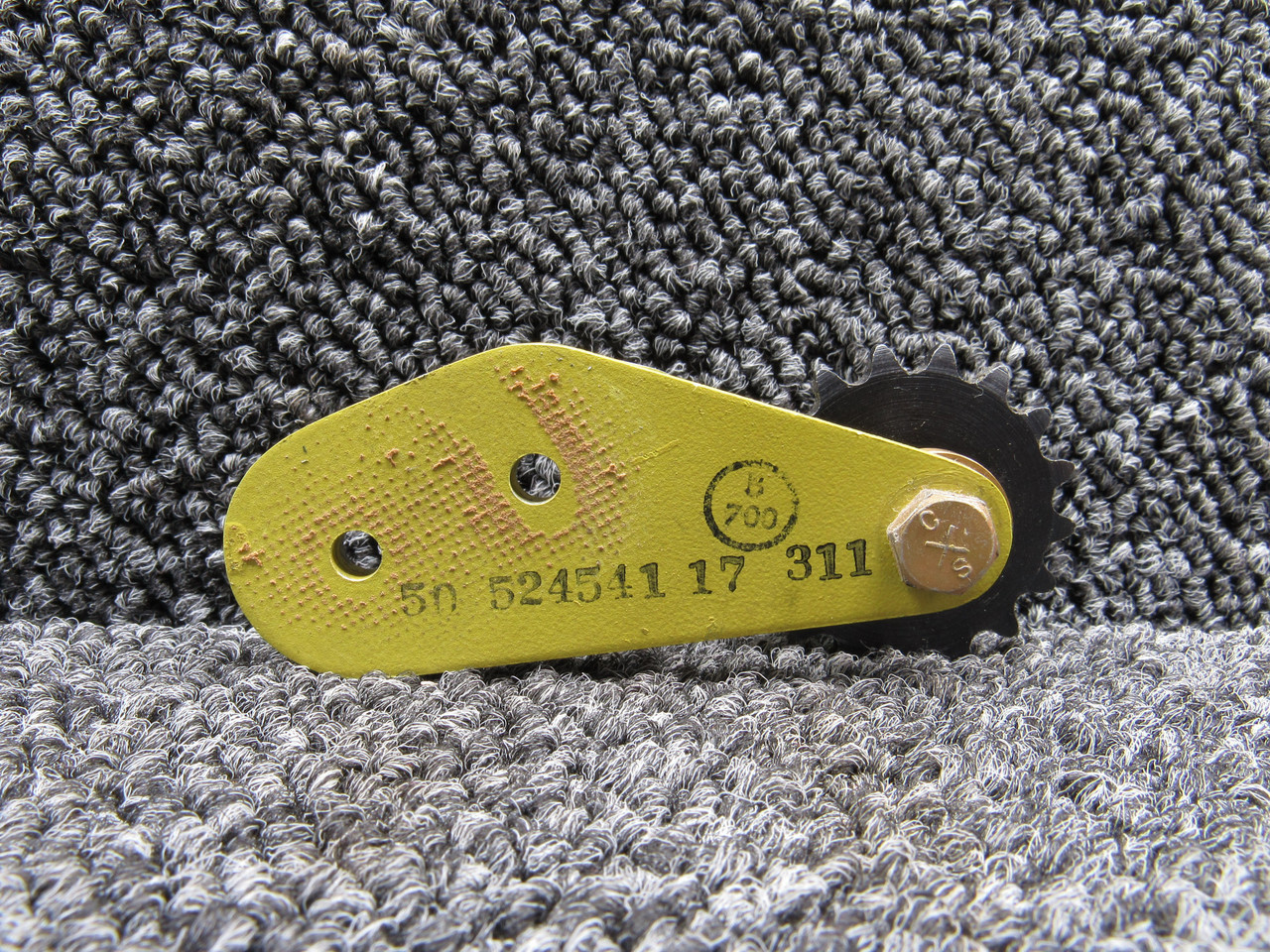 50-524541-15, 50-524541-17 Beech KA-E90 Elevator Tab Adjustment Arm w Sprocket