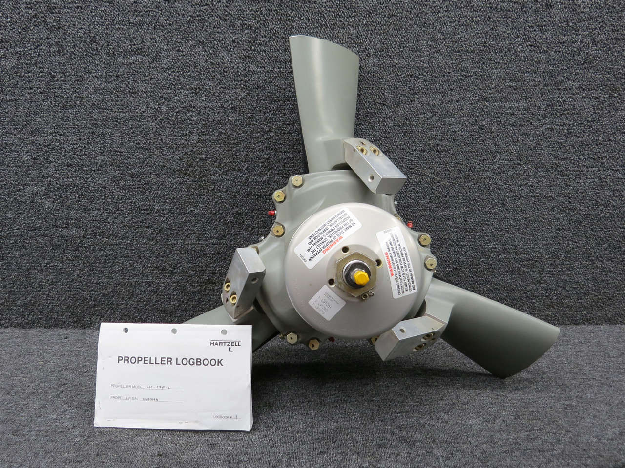 PHC-C3YF-2KUF Hartzell 3-Blade Propeller Hub with Logs (Core Item
