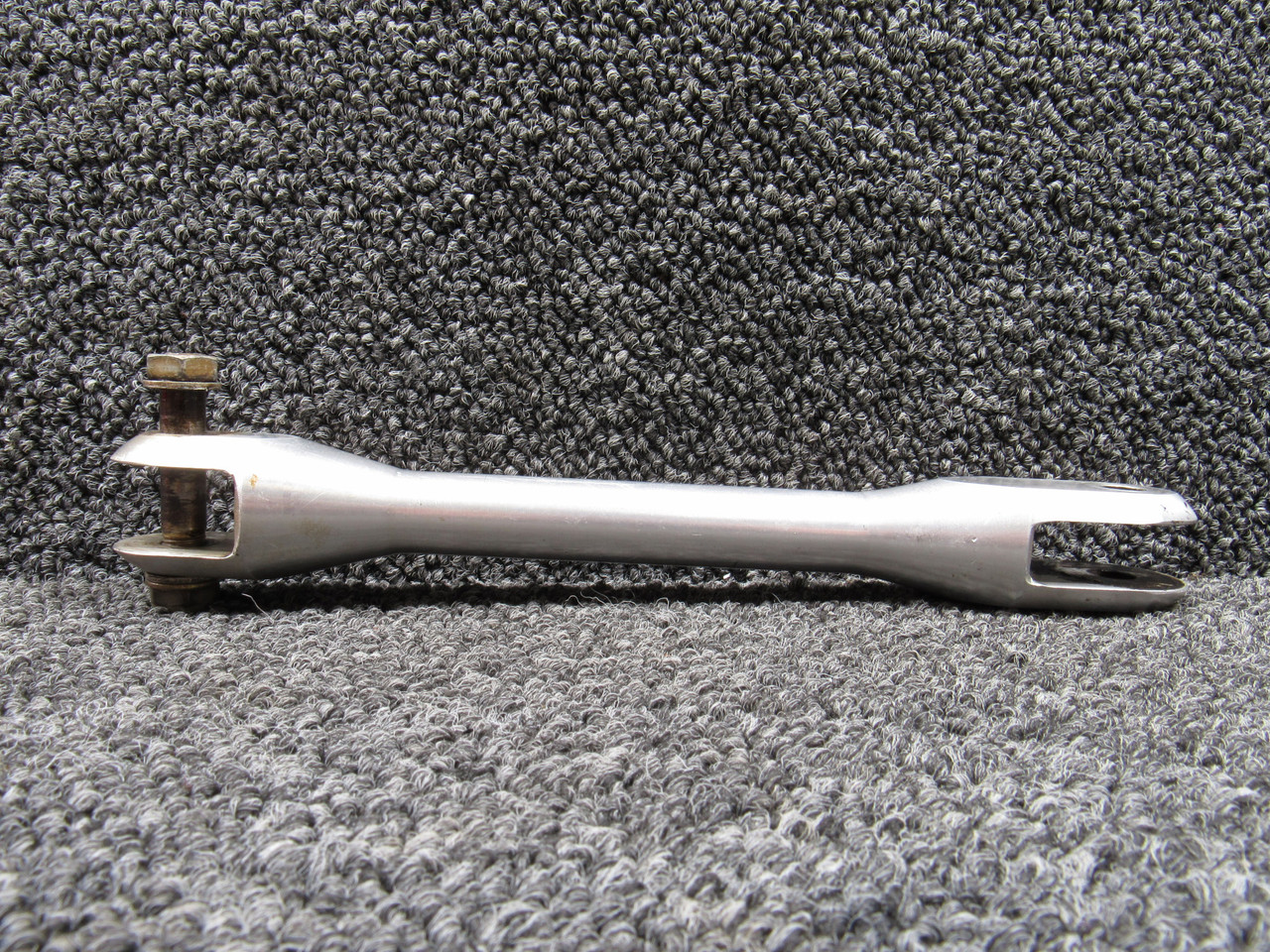 nn-93828ページ 28-14283-1 Enstrom Main Rotor Retention Drag Link For Sale