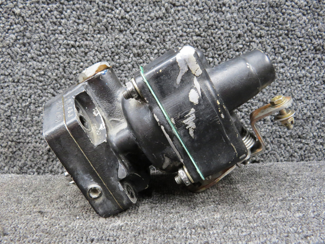 37845-003 Hartzell-Piper PA-34-200T Propeller Governor Assembly LH