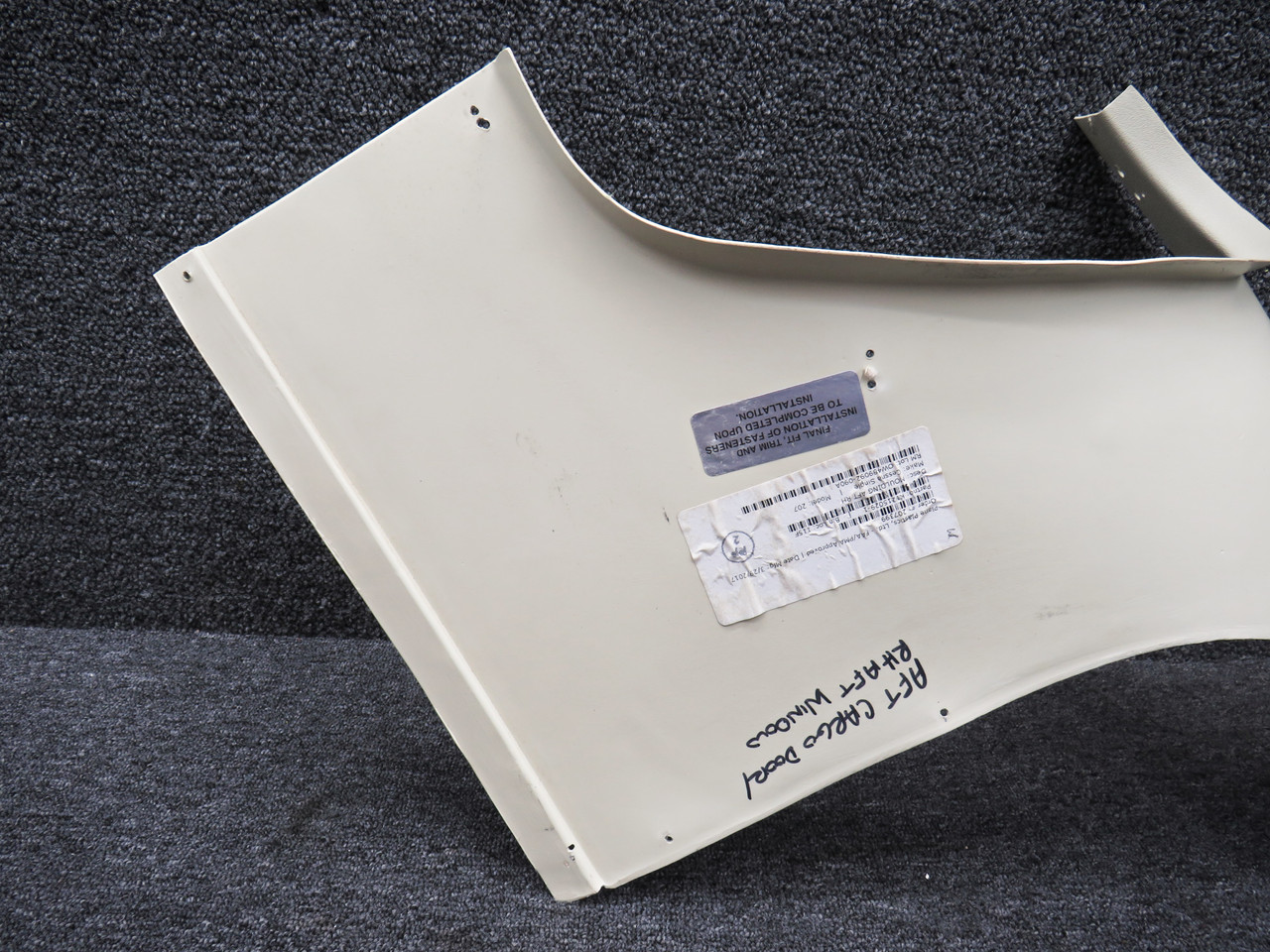 K1215029-1 Plane Plastics Cessna T207 Aft RH Window Molding