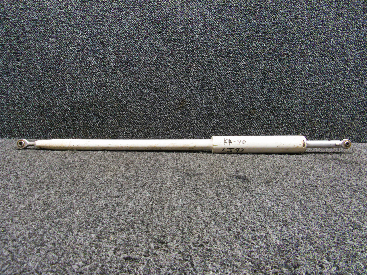 50-820042-601 (Use: 50-820042-605) Beech KA-90 Nose Gear Steering