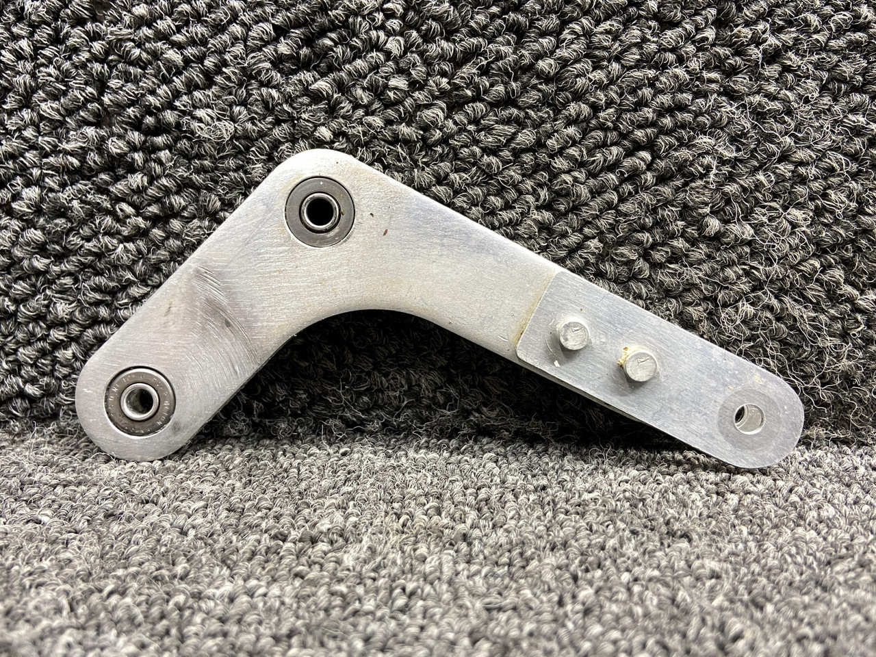 1712142-1 Cessna 177B Stabilator Trim Bellcrank