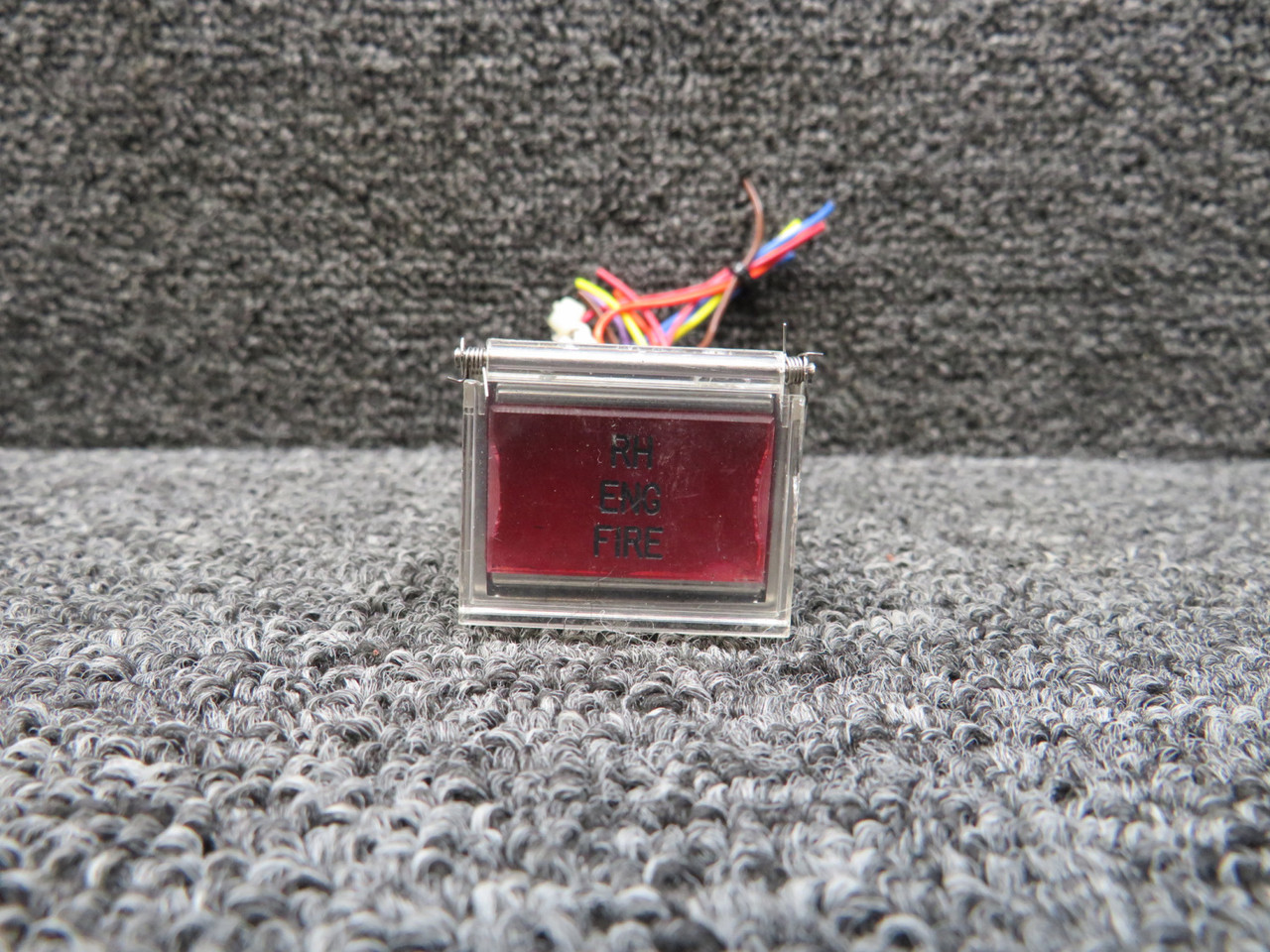 1941-1 Twist-Lite Eaton Engine Fire Switch RH
