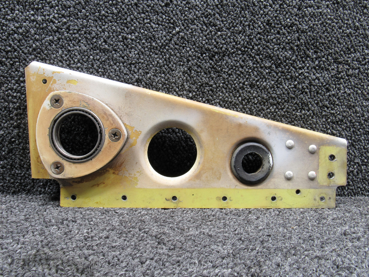 101-120025-63 Beech KA-200 Nacelle Support Bracket LH w Actuator Support Assy