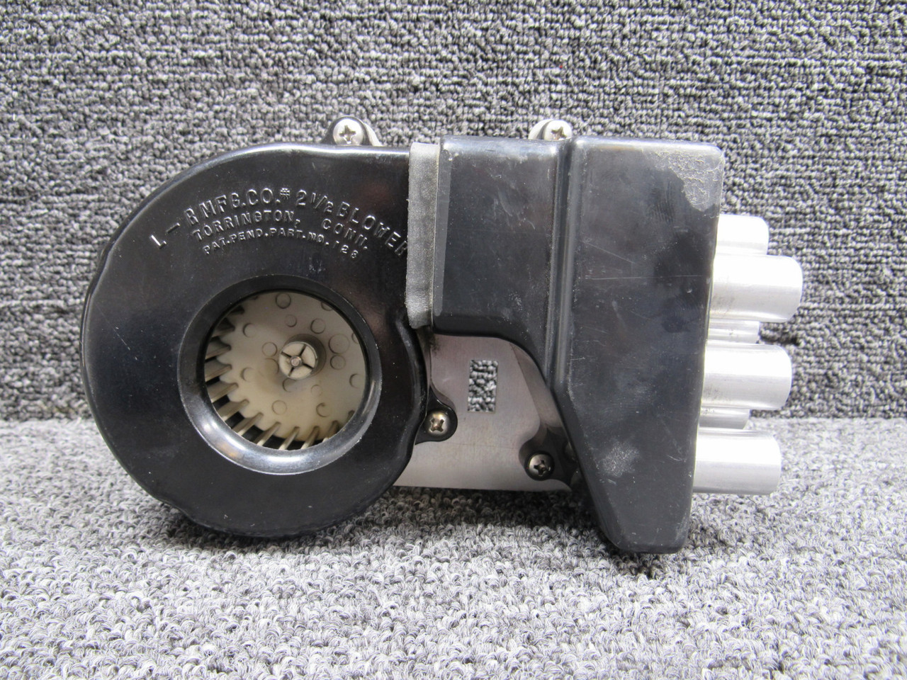 071-4037-01 Bendix King KA-33 Avionics Cooling Unit (Amps: 0.5, Volts: 20-30)