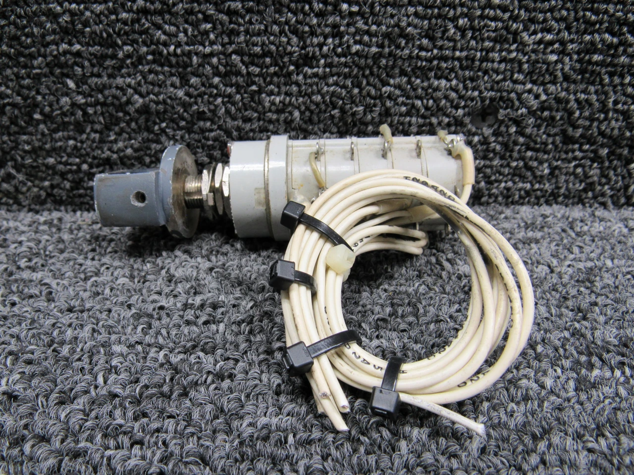 1-1957-5-B6SC Janco Switch Assembly
